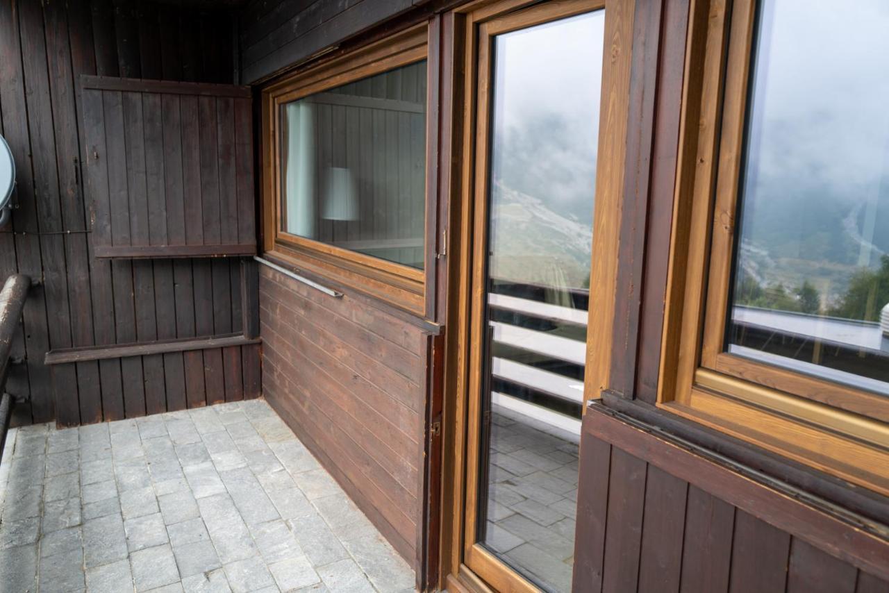 Apartamento White Escapes Valtournenche Exterior foto